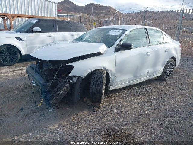 3VWD17AJ2GM283567 Volkswagen Jetta 1.8t Sport