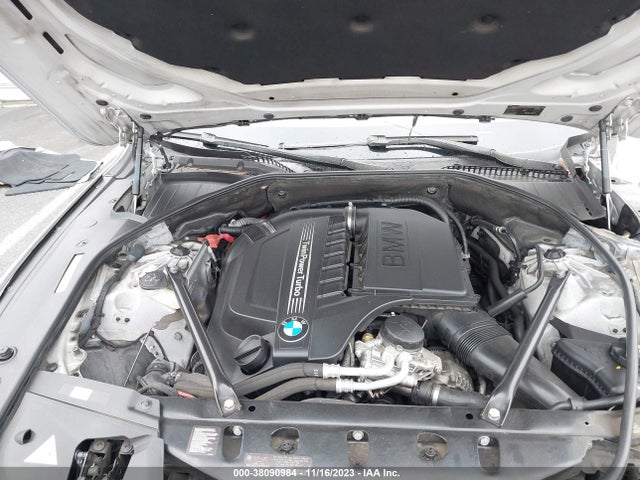 BMW 740I 2014 WBAYA6C56ED144742 Image 10