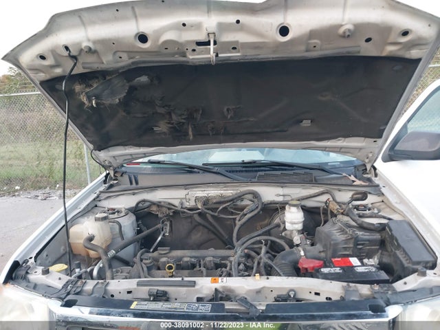 2012 FORD ESCAPE XLS VIN: 1FMCU0C77CKA78970
