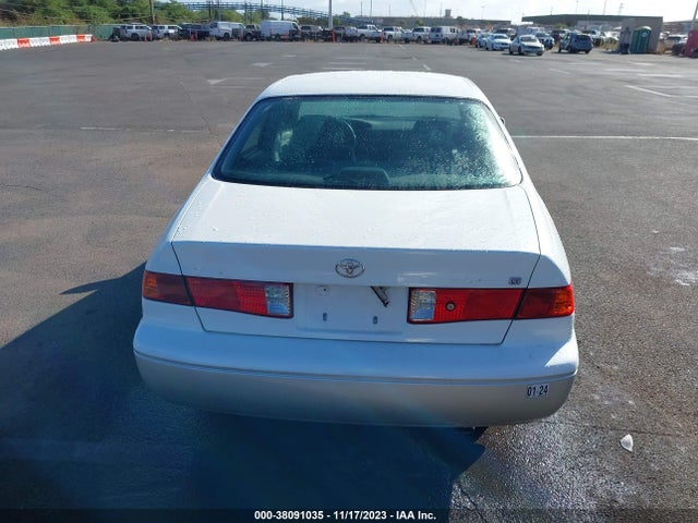 2001 TOYOTA CAMRY VIN: JT2BF22KX10312113