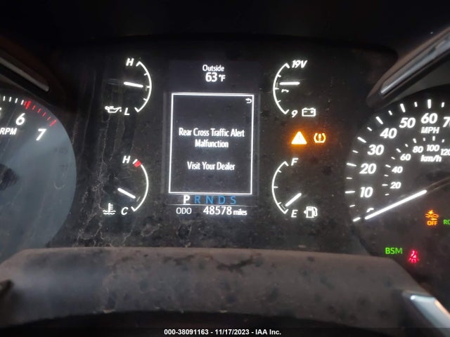 Toyota Sequoia Sr5 2020 5TDBY5G19LS175796 Image 15