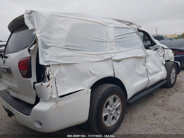 Toyota Sequoia Sr5 2020 5TDBY5G19LS175796 Image 4