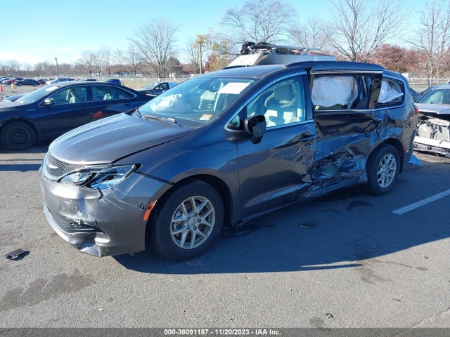 2C4RC1DGXMR509083 Chrysler Voyager Lxi