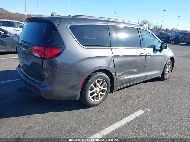 2C4RC1DGXMR509083 Chrysler Voyager Lxi