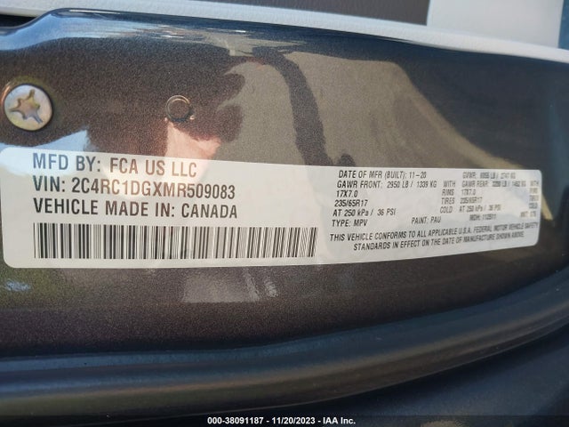 2C4RC1DGXMR509083 Chrysler Voyager Lxi