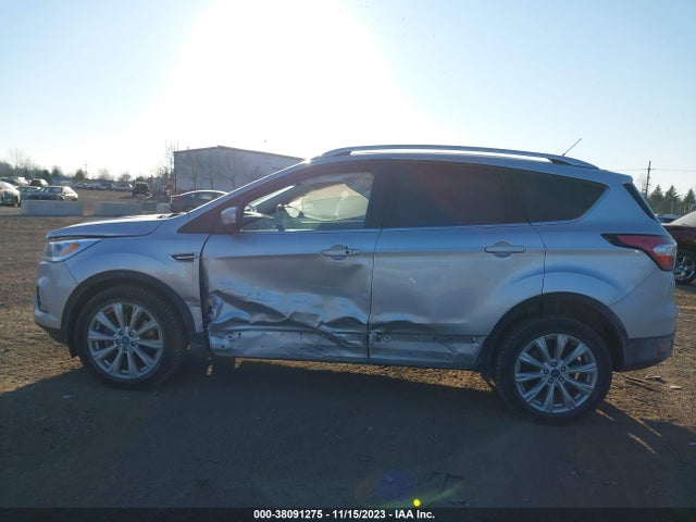 2017 FORD ESCAPE TITANIUM VIN: 1FMCU9J92HUD23162
