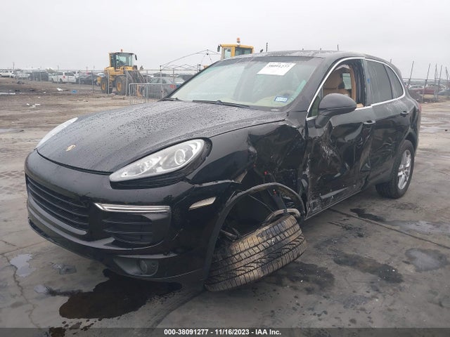 2016 PORSCHE CAYENNE WP1AA2A26GLA11198 Photo 1