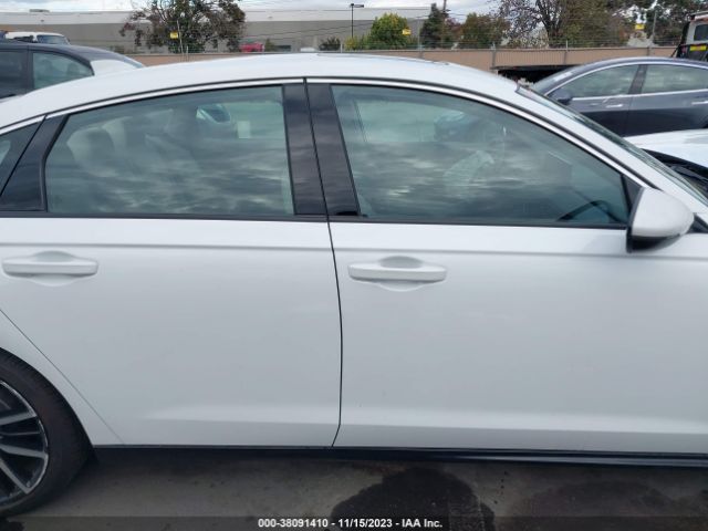 1HGCY2F83PA027567 Honda Accord Hybrid Touring
