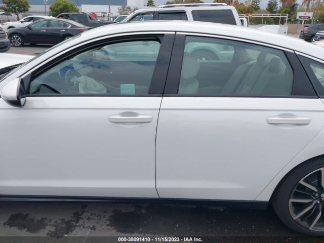 1HGCY2F83PA027567 Honda Accord Hybrid Touring