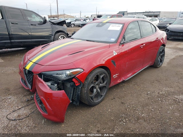 ZARFAEAV8J7574133 Alfa Romeo Giulia Quadrifoglio Rwd