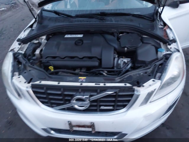2010 VOLVO XC60 T6/T6 R-DESIGN VIN: YV4992DZ2A2113694