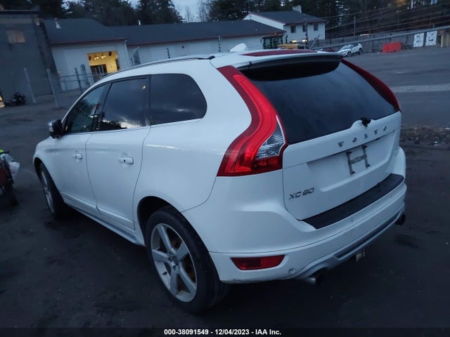 2010 VOLVO XC60 T6/T6 R-DESIGN VIN: YV4992DZ2A2113694