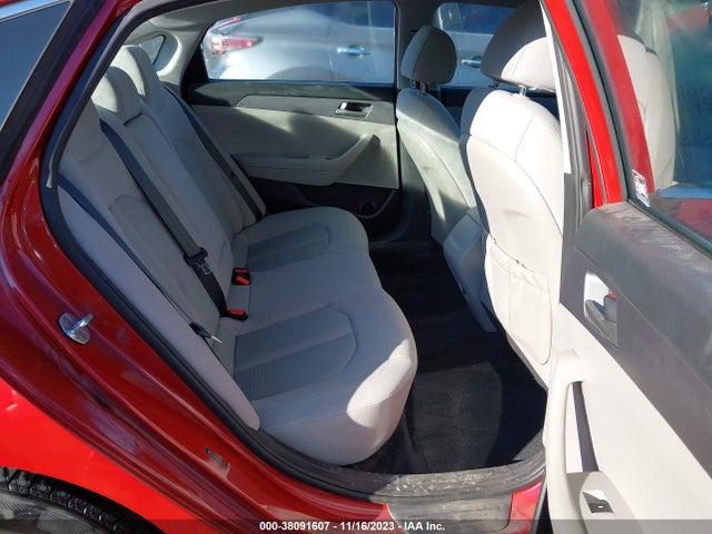 2018 HYUNDAI SONATA SE VIN: 5NPE24AF2JH700147