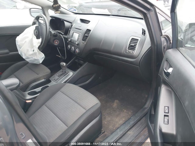 2016 KIA FORTE LX VIN: KNAFX4A6XG5496855