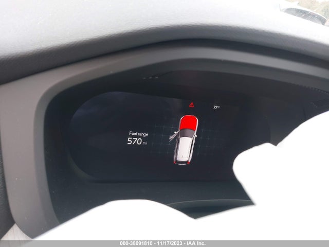 2023 VOLVO XC60 B5 PLUS DARK THEME VIN: YV4L12RL2P1268830
