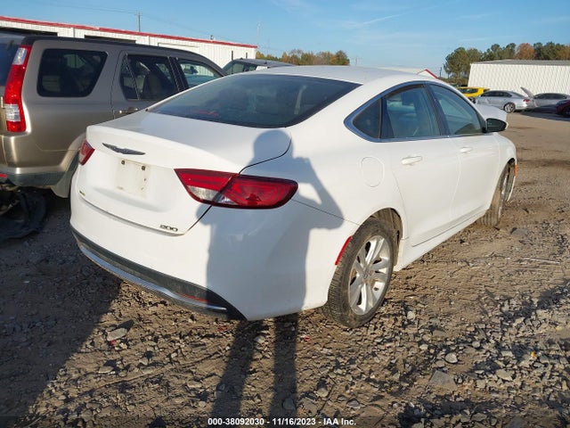Chrysler 200 Limited 2015 1C3CCCAB2FN576873 Image 4