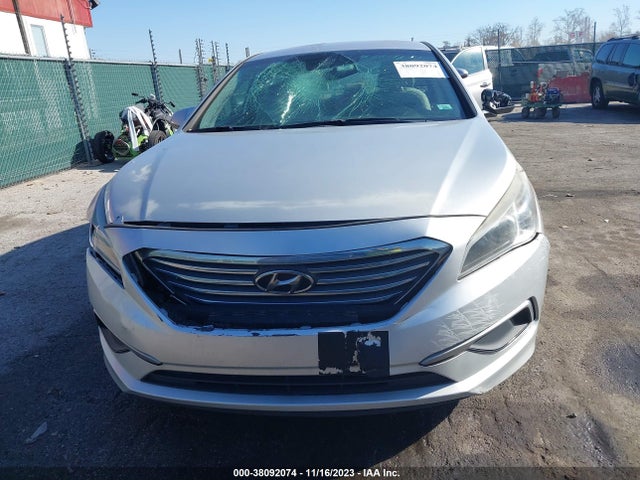 Hyundai Sonata 2017 5NPE24AF5HH569967 Image 11