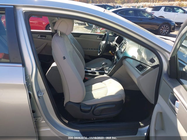 Hyundai Sonata 2017 5NPE24AF5HH569967 Image 5