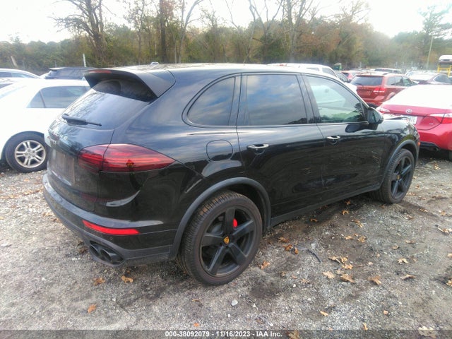 2017 PORSCHE CAYENNE WP1AB2A25HLA51450 Photo 3