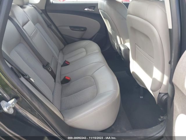 1G4PP5SK2E4110257 Buick Verano