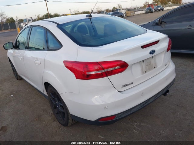 2016 FORD FOCUS SE VIN: 1FADP3F23GL363446