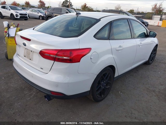 2016 FORD FOCUS SE VIN: 1FADP3F23GL363446