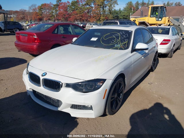 WBA3A5C59FF607483 BMW 328I
