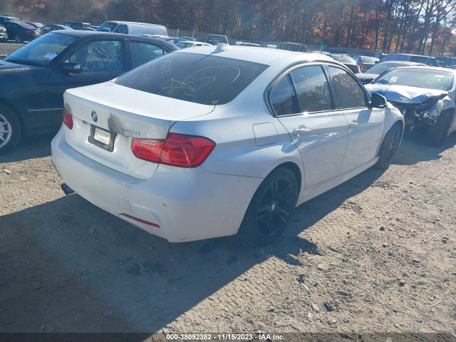 WBA3A5C59FF607483 BMW 328I