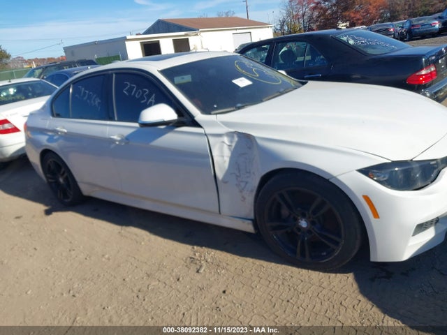 WBA3A5C59FF607483 BMW 328I