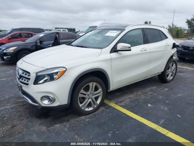 WDCTG4GB4JJ373961 Mercedes-Benz Gla Gla 250
