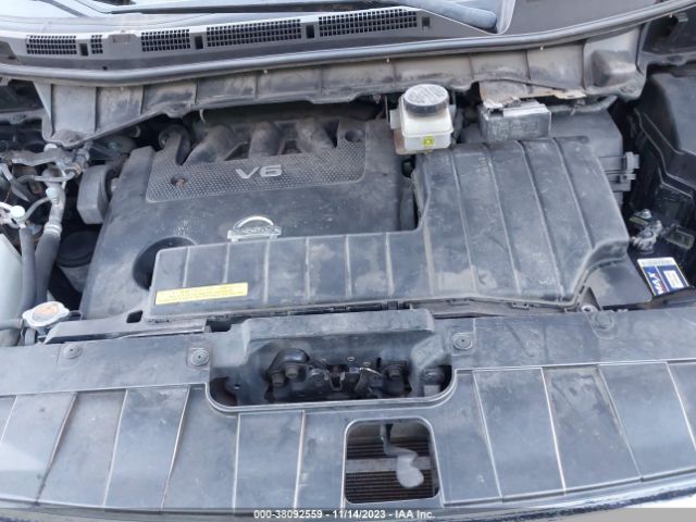 JN8AE2KP6F9121930 Nissan Quest Sv