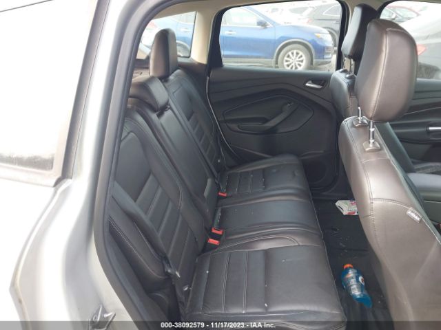 1FADP5AUXJL100351 Ford C-max Hybrid Se