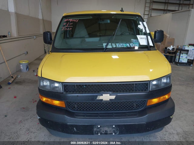 Chevrolet Express 2500 Work Van 2019 1GCWGAFP8K1245206 Image 12