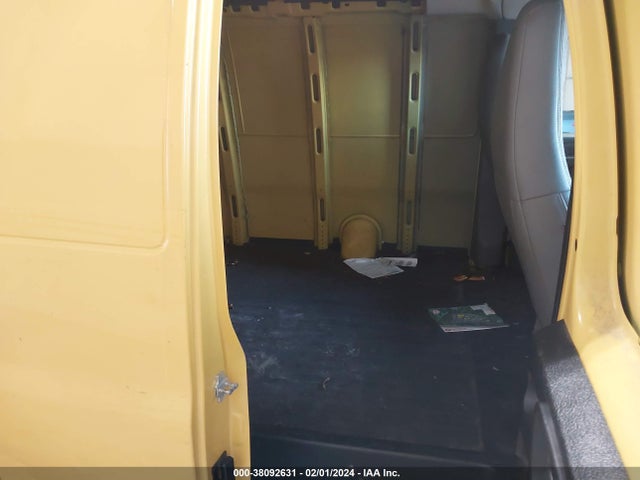 Chevrolet Express 2500 Work Van 2019 1GCWGAFP8K1245206 Image 8