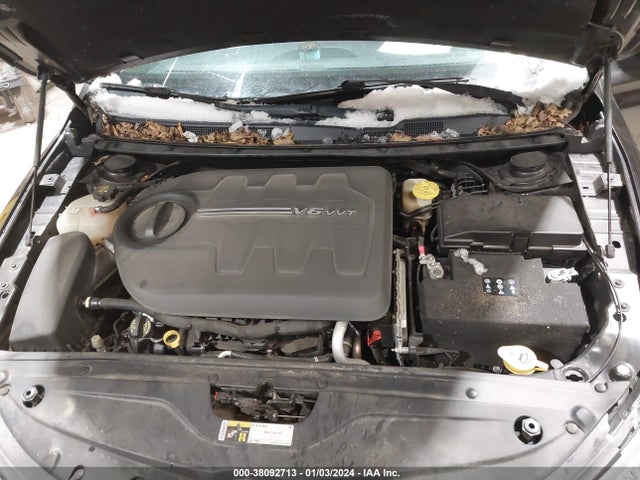 1C3CCCEG9FN678497 Chrysler 200 C