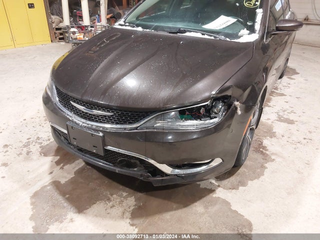 1C3CCCEG9FN678497 Chrysler 200 C