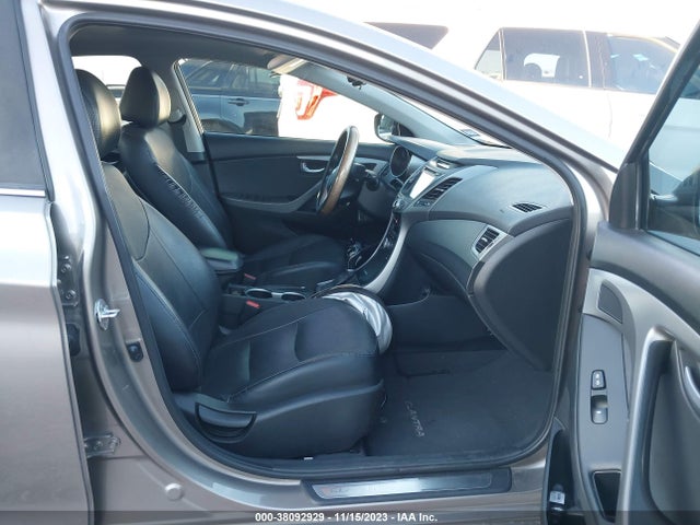 2016 HYUNDAI ELANTRA LIMITED VIN: 5NPDH4AE0GH743539