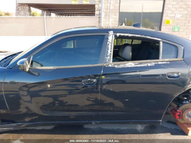 2C3CDXCT4FH879303 Dodge Charger Rt