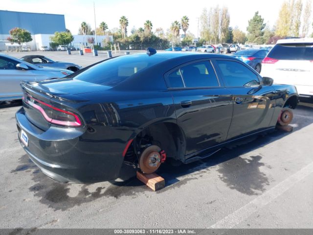 2C3CDXCT4FH879303 Dodge Charger Rt