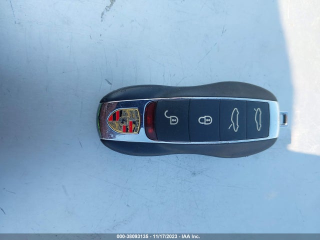 2013 PORSCHE BOXSTER WP0CA2A8XDS113717 Photo 10