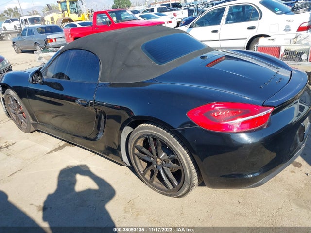 2013 PORSCHE BOXSTER WP0CA2A8XDS113717 Photo 2