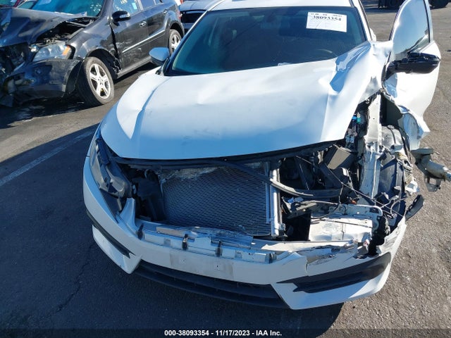 Honda CIVIC EX 2018 2HGFC2F75JH541979 Image 10
