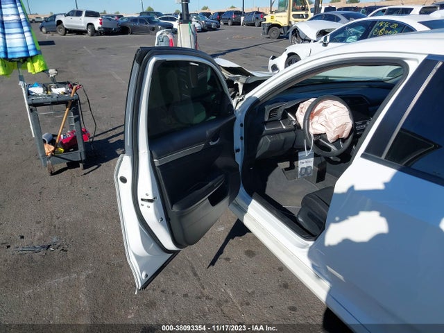 Honda CIVIC EX 2018 2HGFC2F75JH541979 Image 5