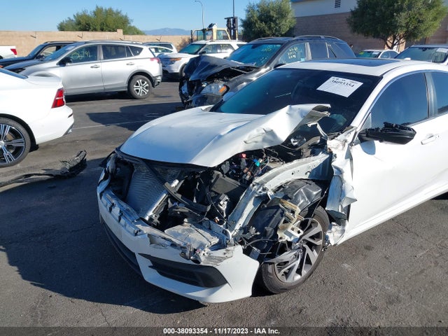 Honda CIVIC EX 2018 2HGFC2F75JH541979 Image 6