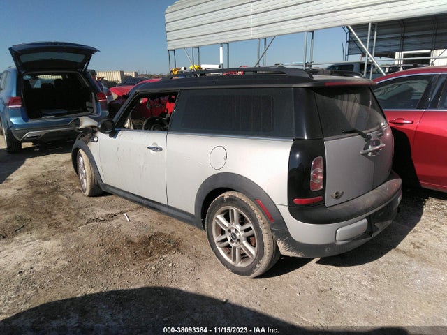 2012 MINI COOPER CLUBMAN WMWZF3C54CT188990 Photo 2