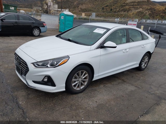 Hyundai SONATA SE 2019 5NPE24AF1KH730547 Image 2