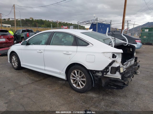 Hyundai SONATA SE 2019 5NPE24AF1KH730547 Image 3
