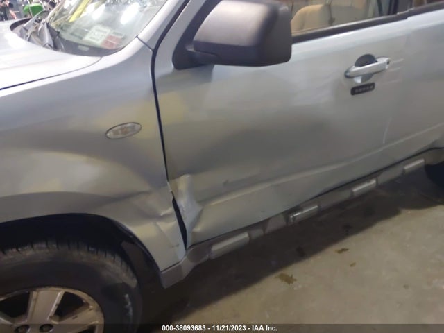2009 MERCURY MARINER I4 VIN: 4M2CU91779KJ19239