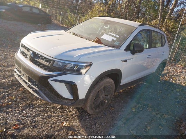3VVDX7B26NM005052 Volkswagen TAOS S