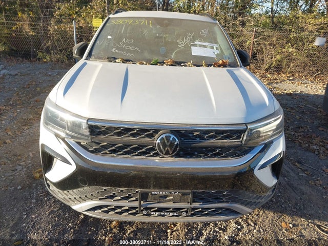 3VVDX7B26NM005052 Volkswagen TAOS S